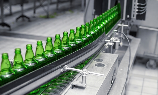 British-Glass-bottle-production.jpg